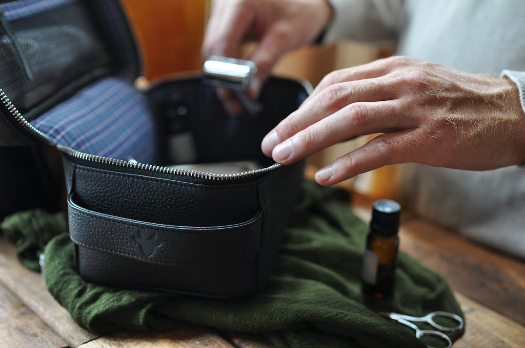 Kiko Leather Dopp Kit – Premium Travel Toiletry Bag