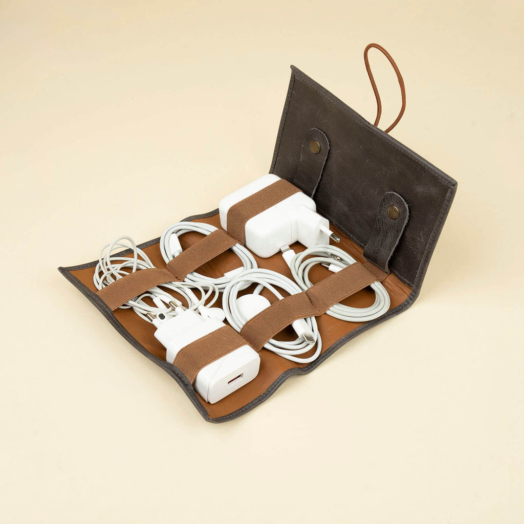 LEATHERE Riverside Leather Travel Tech Organizer – Grey