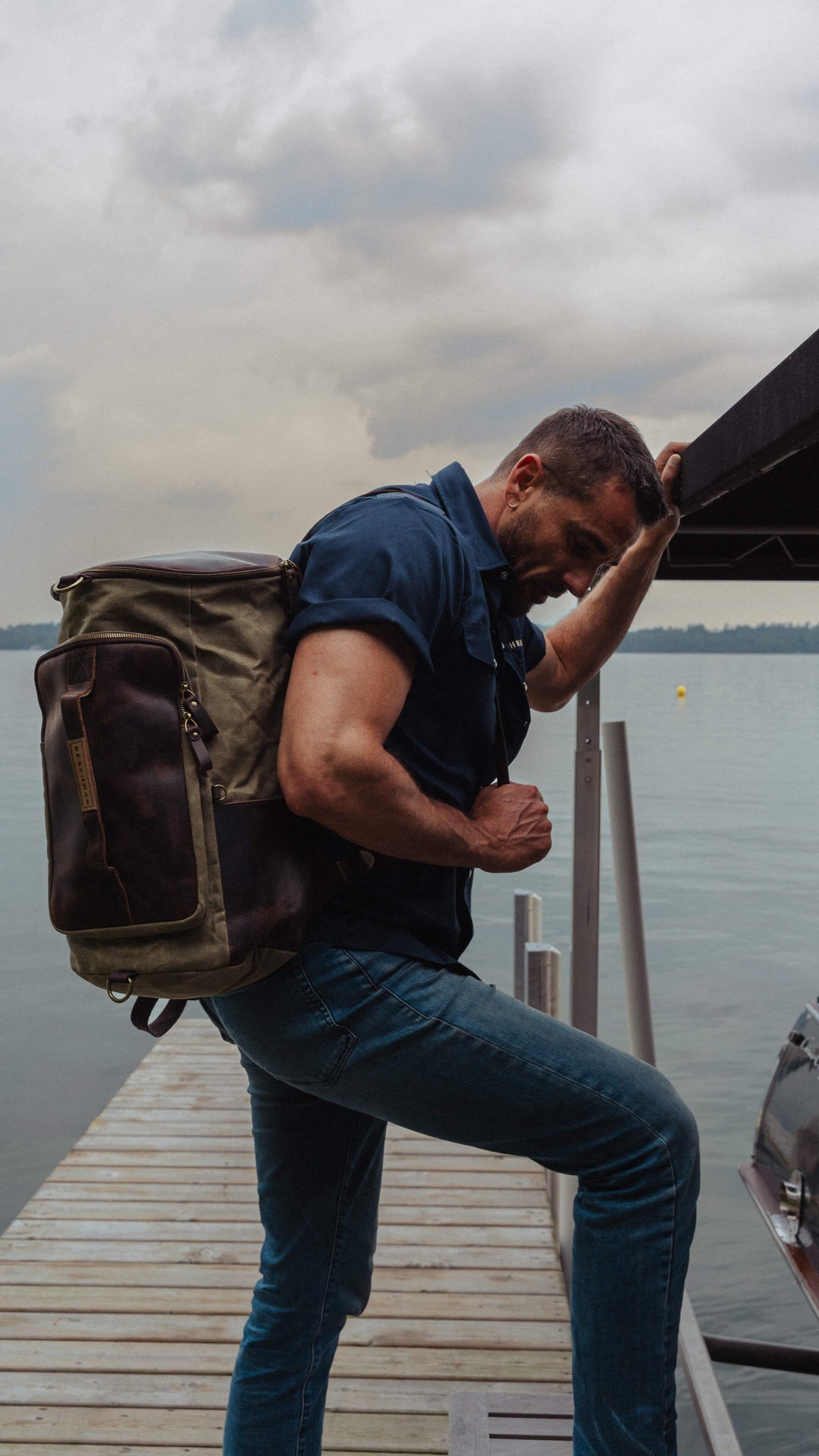Beachman Traveler’s Bag – Convertible Waxed Canvas Weekender